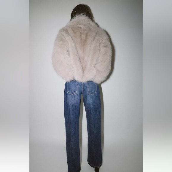 New ZARA Short Faux Fur Toggle Coat - Picture 6 of 9